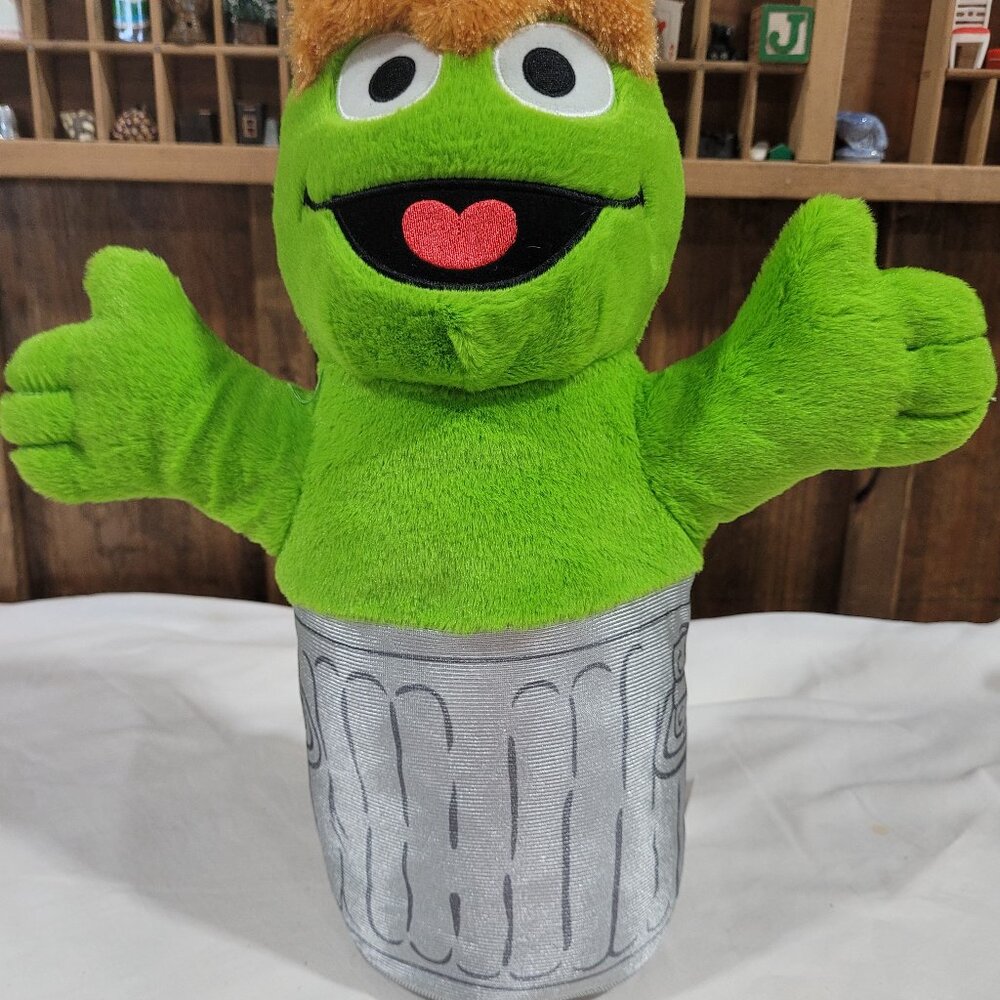 Oscar the Grouch Sesame Street 13" Pre owned